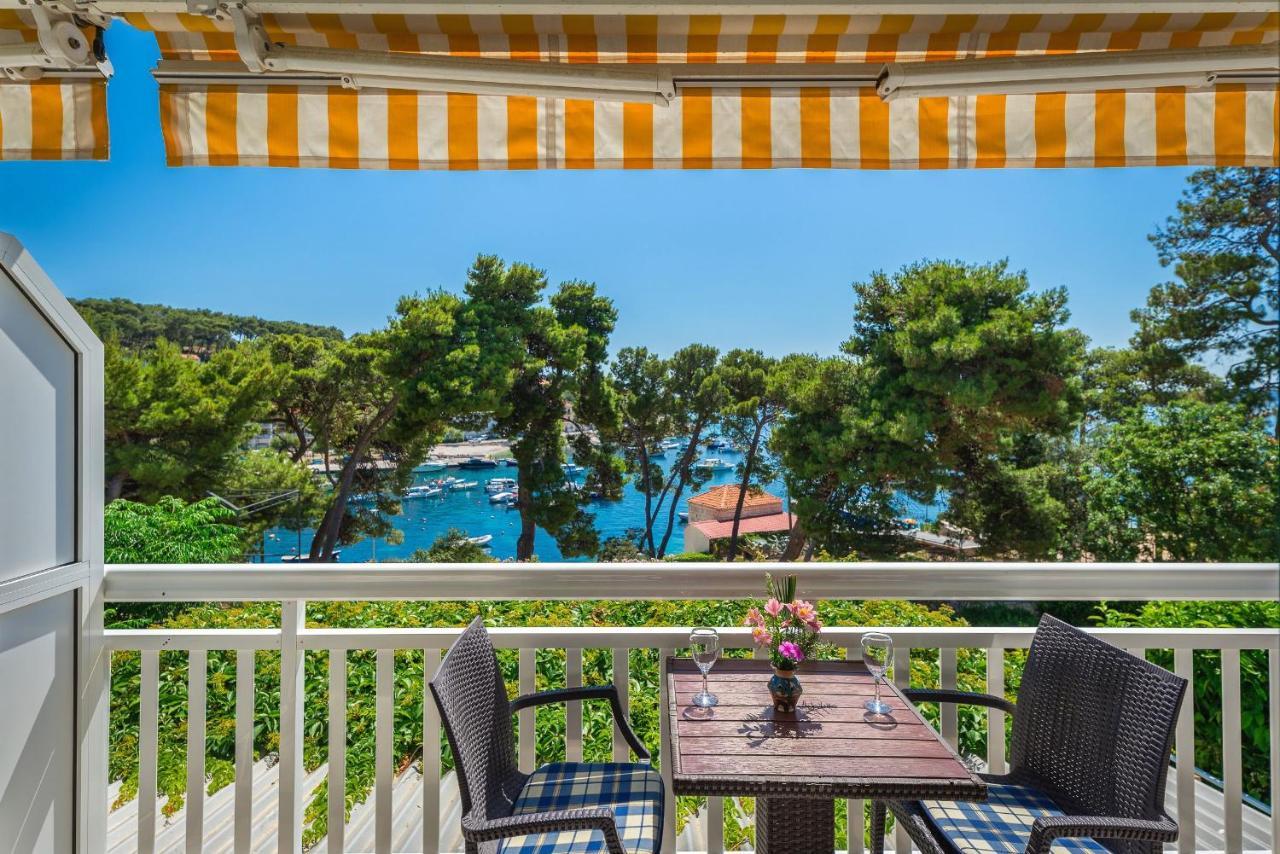 Sunny Days "Sara" - Zf Hvar Hvar Town Exteriör bild